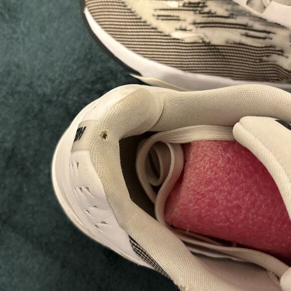 Size 12 - Nike Air Zoom GT Cut 2 TB White Black - Picture 8 of 12